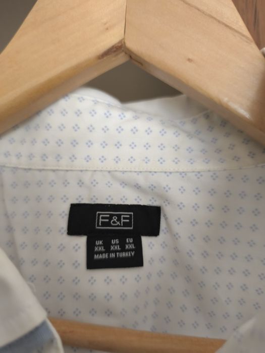 Чоловічі брендові сорочки