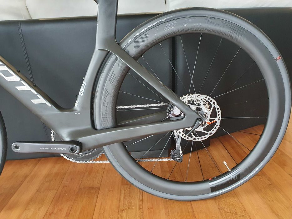 Scott Foil RC 10 Disco (Ultegra Di2 24v)