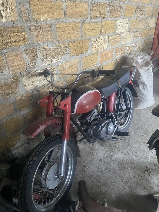Мінск 125, та запчастини до нього б/у