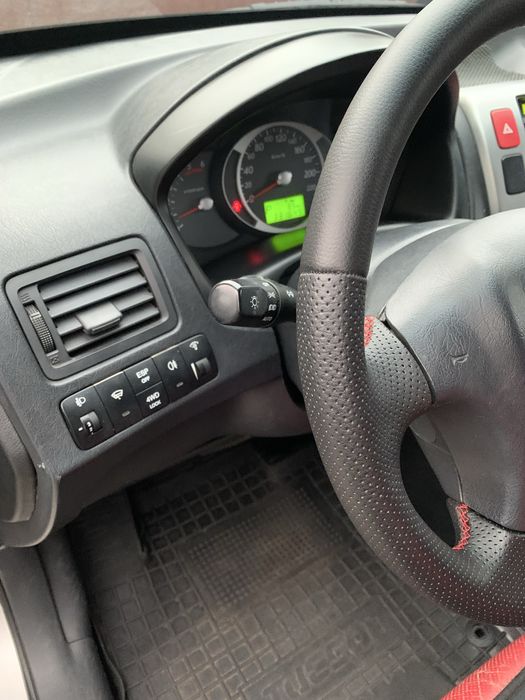 Hyundai Tucson 2008 дизель 4/4 автомат