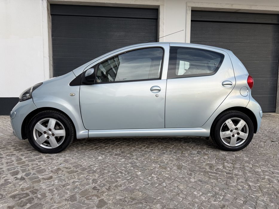 Toyota Aygo 1.0cc c/ac caixa automatica