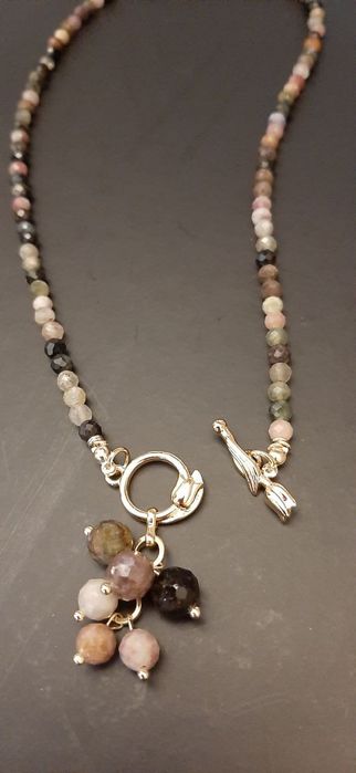 Чокер з натурального каміння