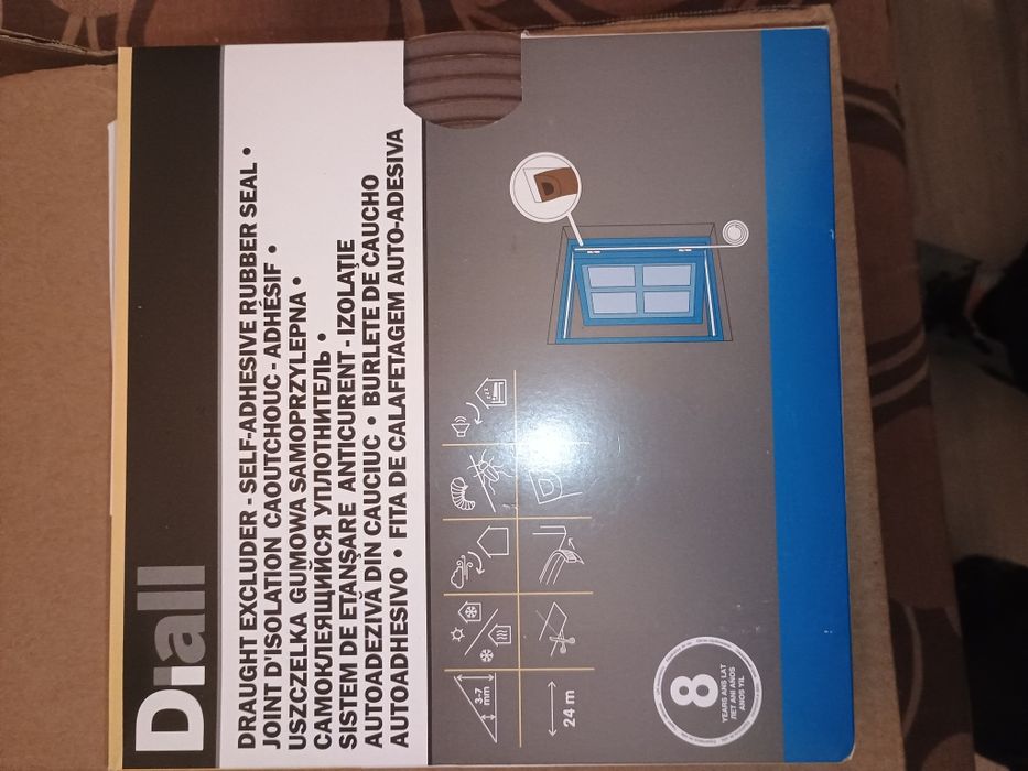 Uszczelka do dzwi samoprzylepne