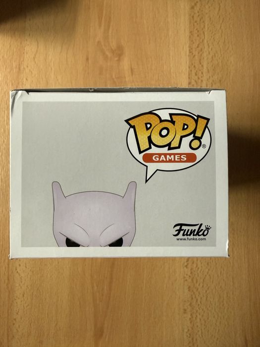 Funko Pop Pokémon Mewtwo #581 – Novo na Caixa