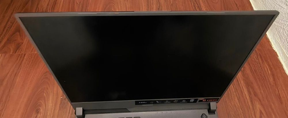 Portatil gamer Asus rog strix