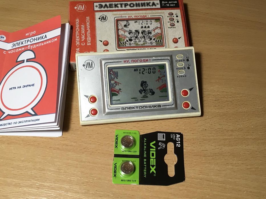 Игра электроника волк ловит яйца ну погоди