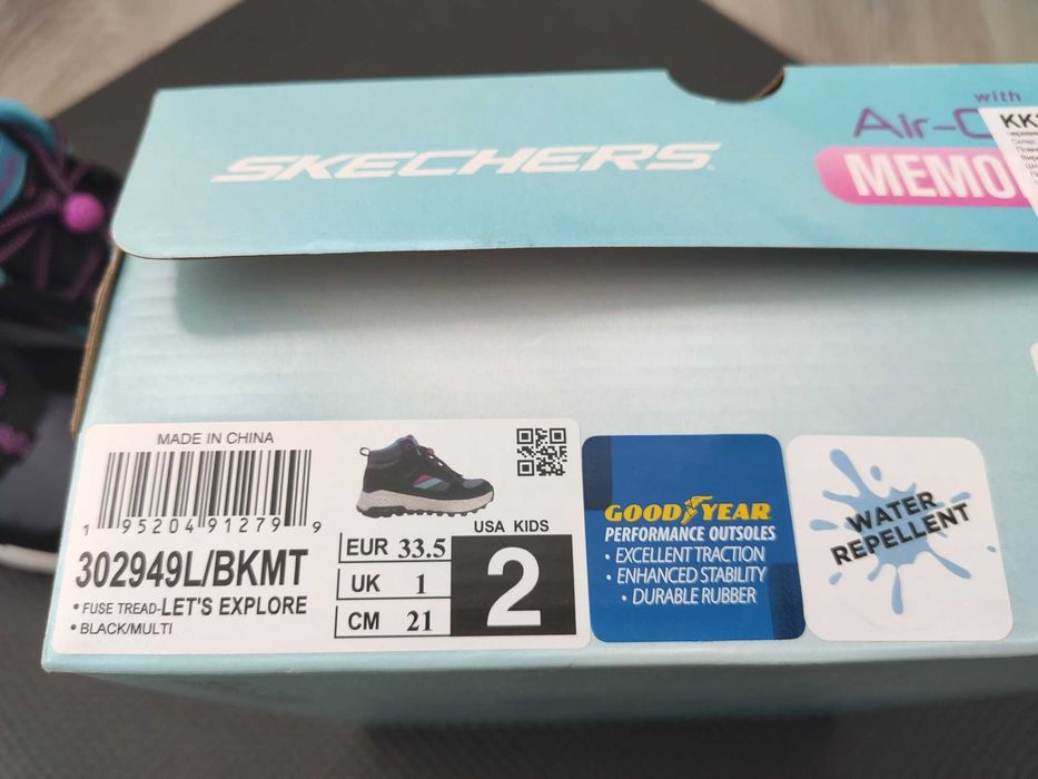 Дитячі демісезонні черевики для дівчинки Skechers Let's Explore 302949L