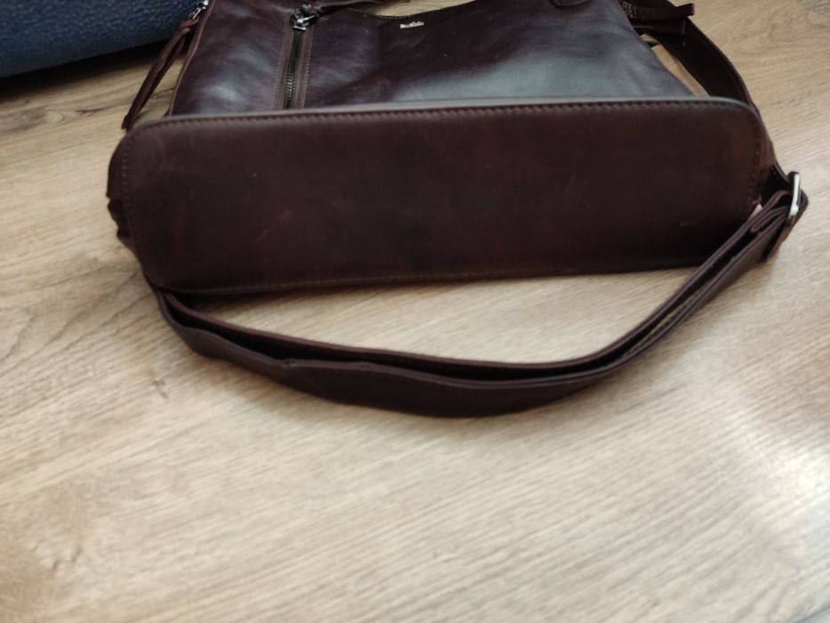 Жіноча шкіряна сумка