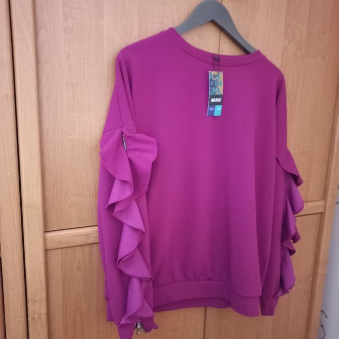 Блуза ,світшот, колір фуксія