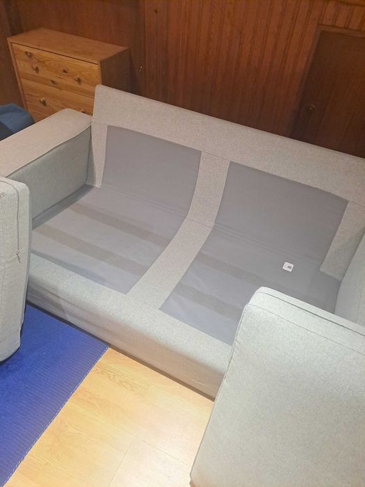 Sofa IKEA em muito bom estado, 3 lugares.