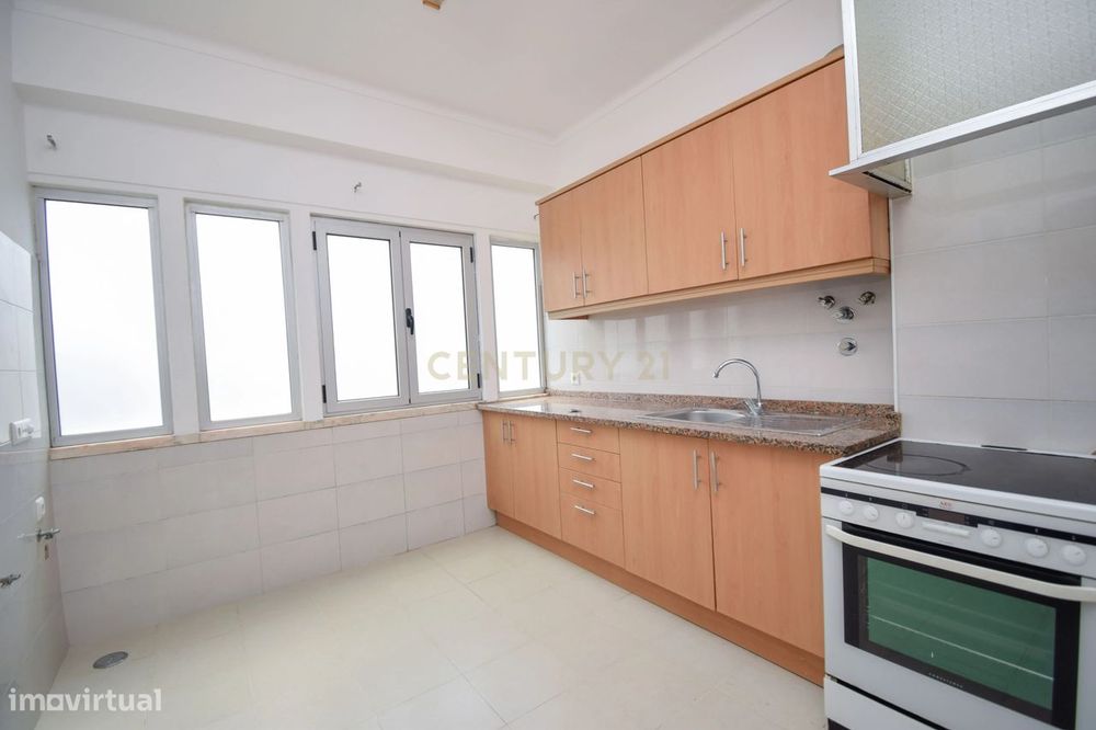 Apartamento Renovado T2 em Sintra, União das Freguesias do Cacém
