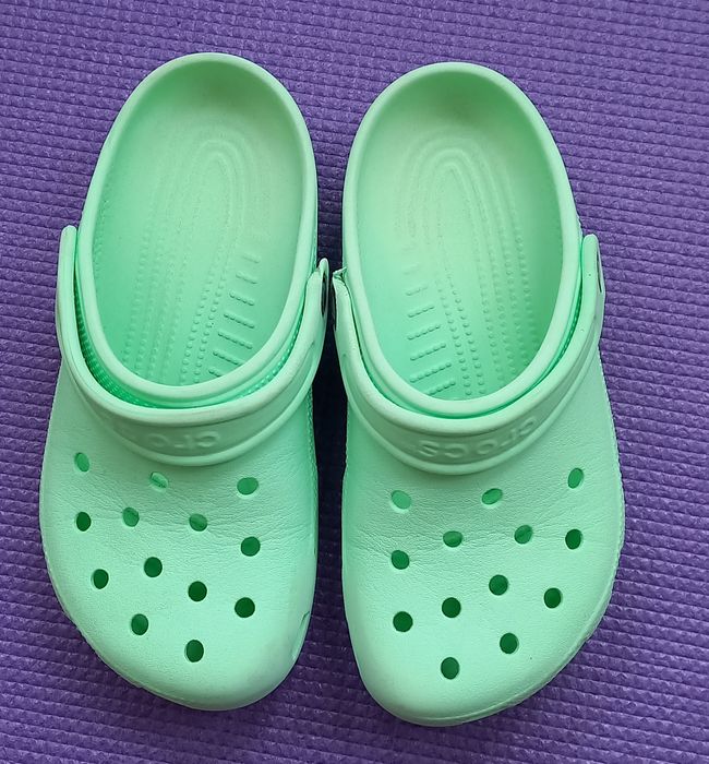 crocs дитячі, розмір 3, м'ятного кольору
