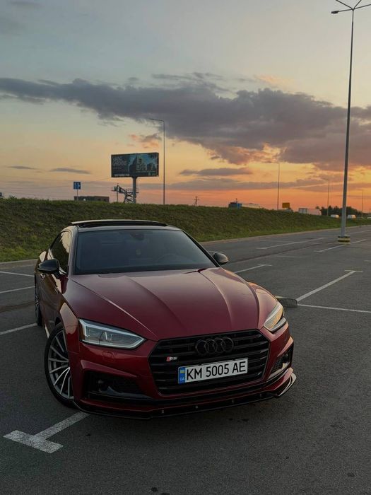 Audi A5 2017 VIN WAUTNAF55JA005372 фото оголошення 2 з 9