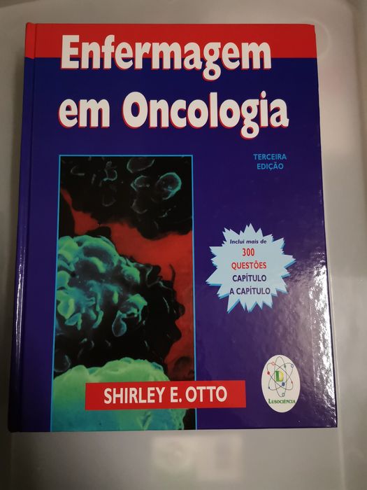 Vendo livros técnicos de Enfermagem