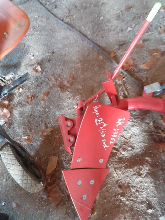 Moto inchada  praticamente nova