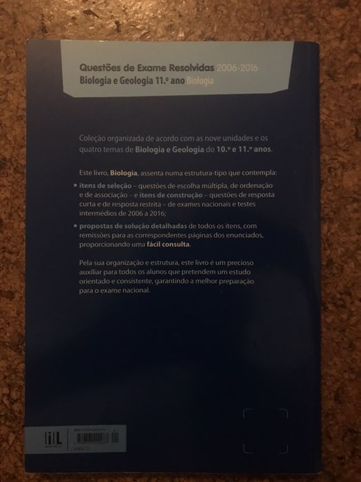 Livro Questões de Exame Resolvidas 11° ano Biologia