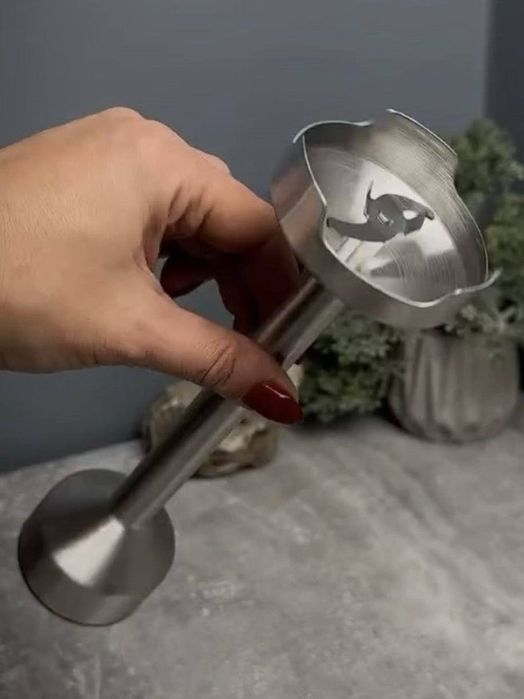 Продам кухонный комбайн, блендер с насадками 7в1, новый,