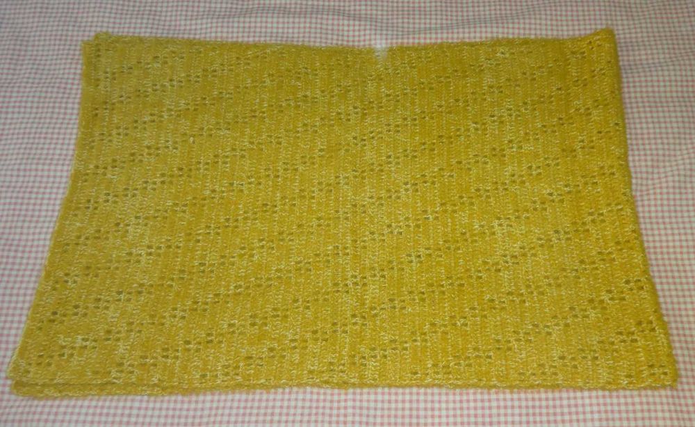 теплый, пушистый  вязаный палантин