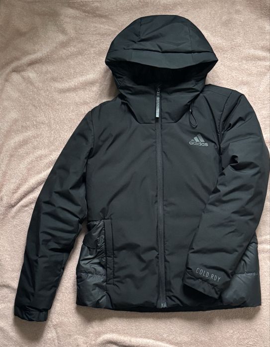 Adidas Пуховик жіночий