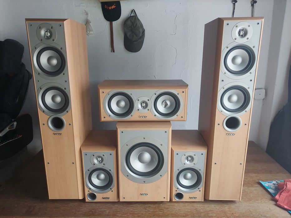 Kino domowe Infinity z amplitunerem Onkyo