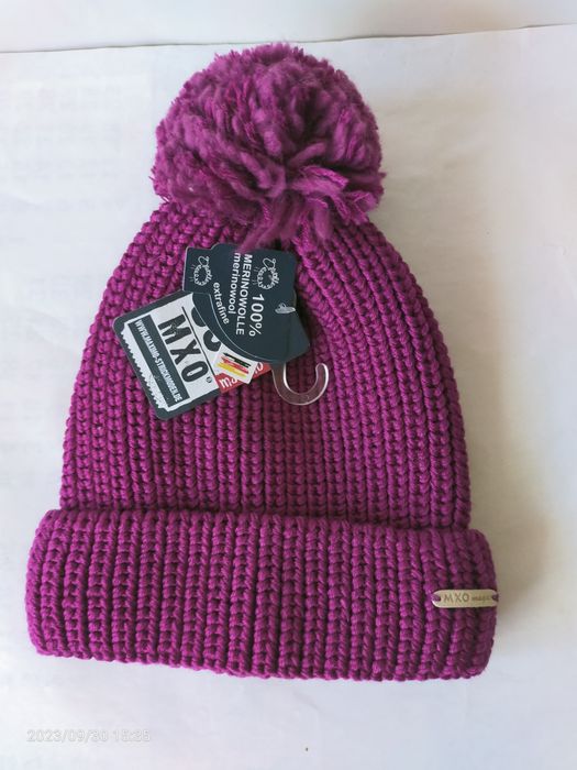 Шапочка детская теплая новая продаю