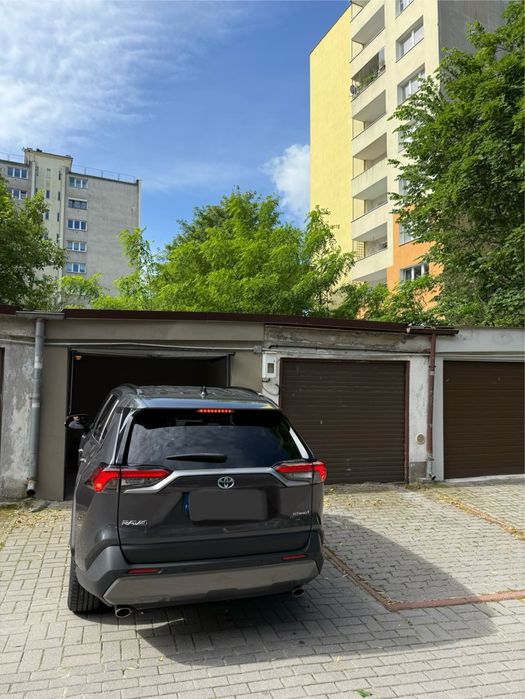 Garaż Gdynia ul. Boh. St.Warsz.-Sprzedam-ODNOWIONY!