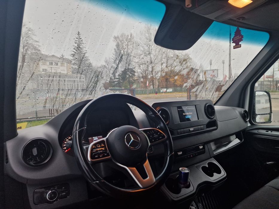 Mercedes Sprinter 319 3.0 v6 automat