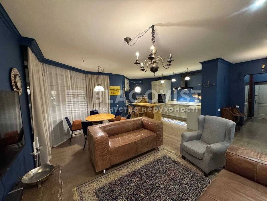 Простора 2-кімнатна квартира 95 м² біля метро Вирлиця, м.Харківська