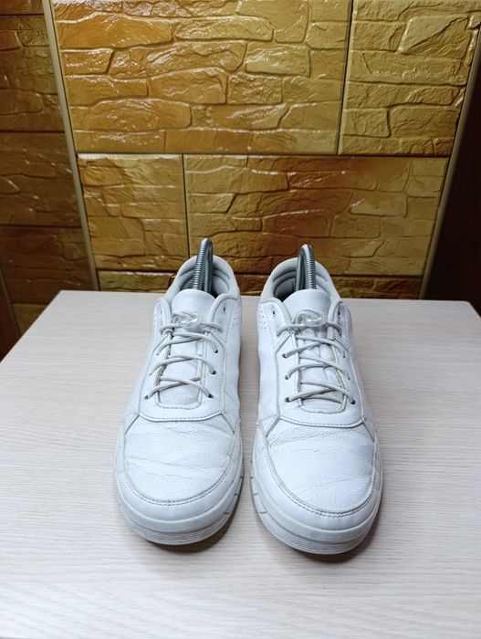 Кросівки жіночі Adidas