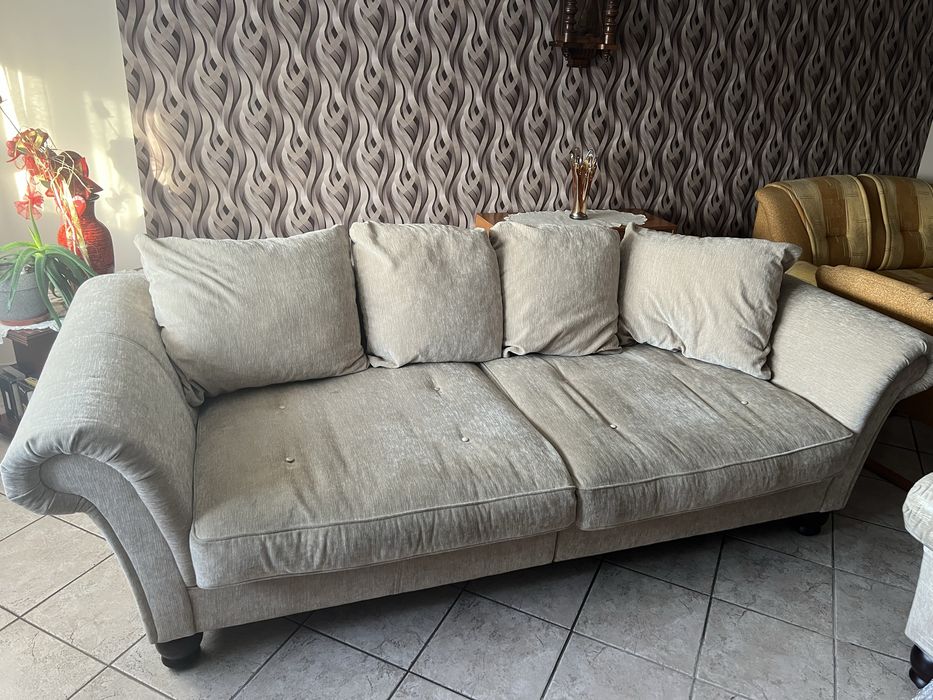 Zestaw wypoczynkowy kanapa 350 cm 2 razy fotel plus pufa glamour welur