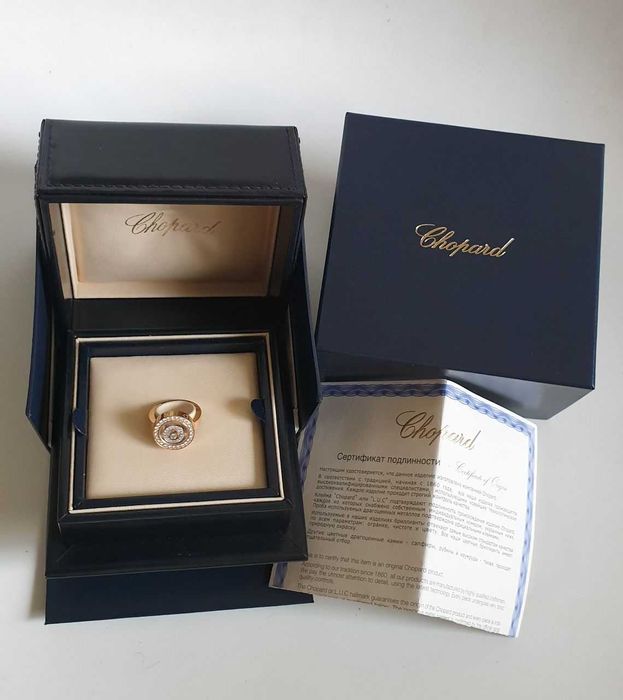 Кольцо CHOPARD HAPPY Diamonds