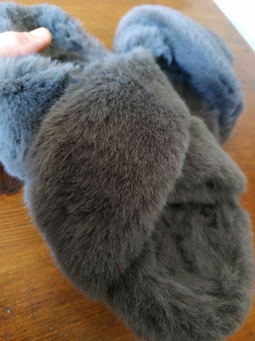 Пухнасті м'якенькі та тепленькі сірі домашні тапулі NЕХТ розмір 41-42