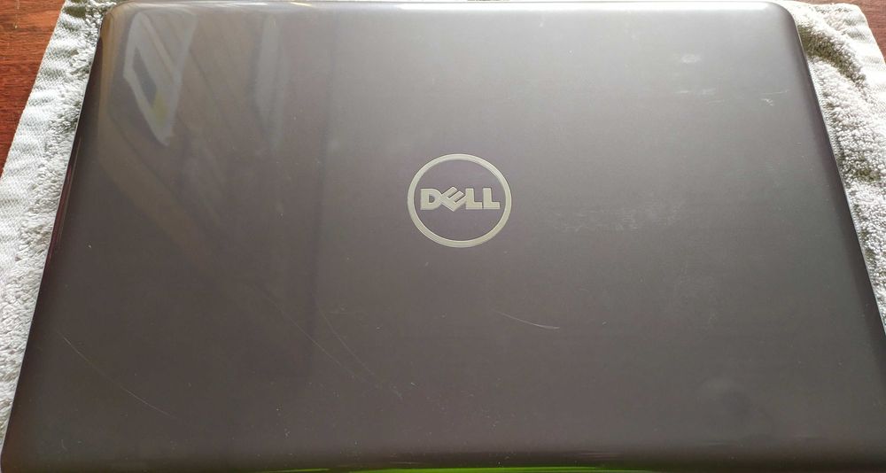 Laptop Dell inspiron 15 5567