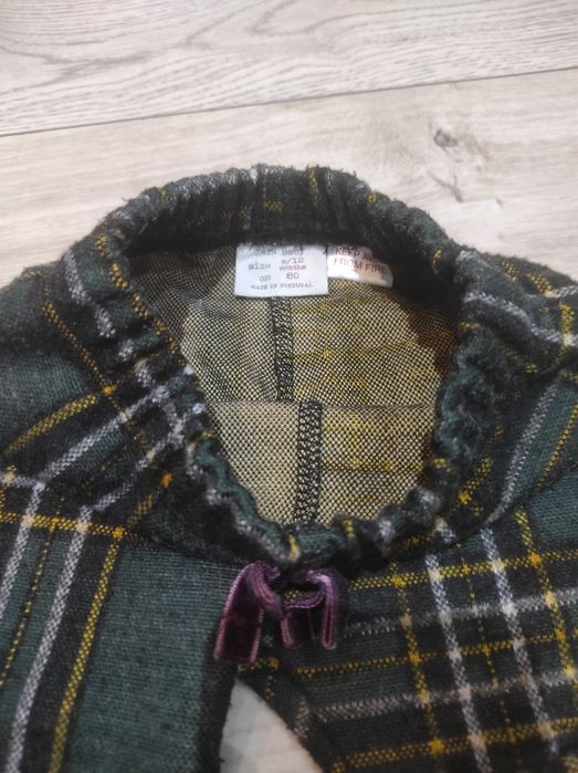 Dziewczęce spodnie w kratę Zara