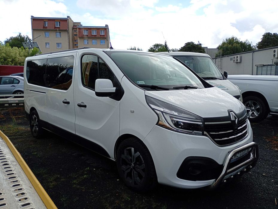 Wynajem Busów/Autolawet/Plandeka/Lawet dopinanych/Kontener+Winda/Dodge Ram - 3,5t HAK