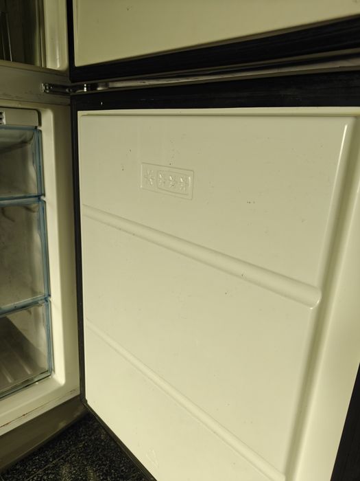 Frigorífico Electrolux Fresh frost free, usado e a funcionar