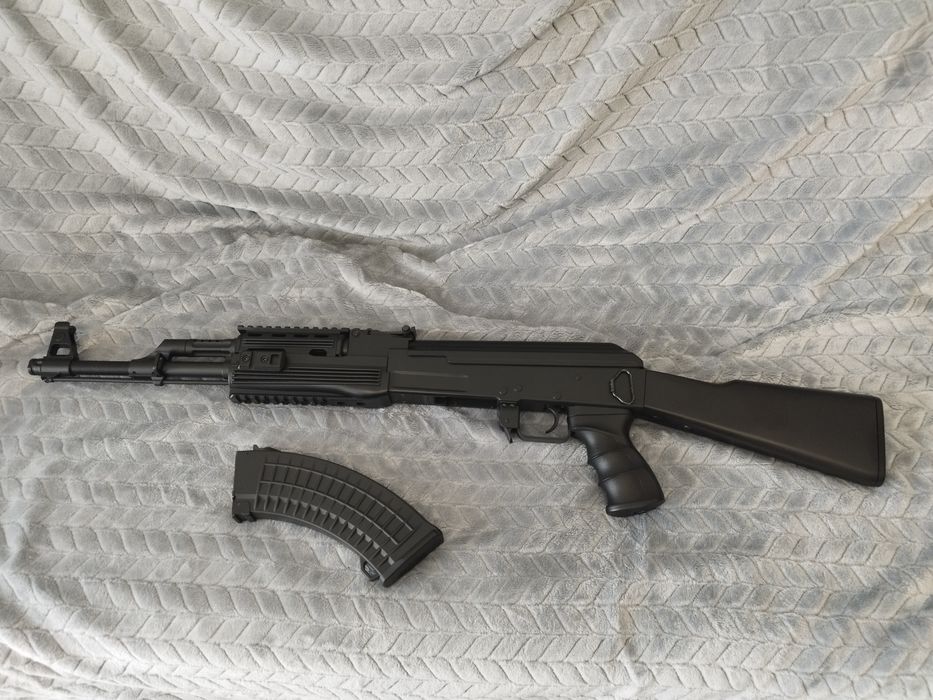 Arma AK-47 completamente Nova elétrica , oferta de saco de 4000 bolinhas