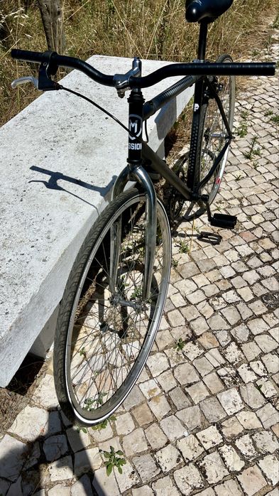 Bicicleta single speed “ fixie “ roda 28”