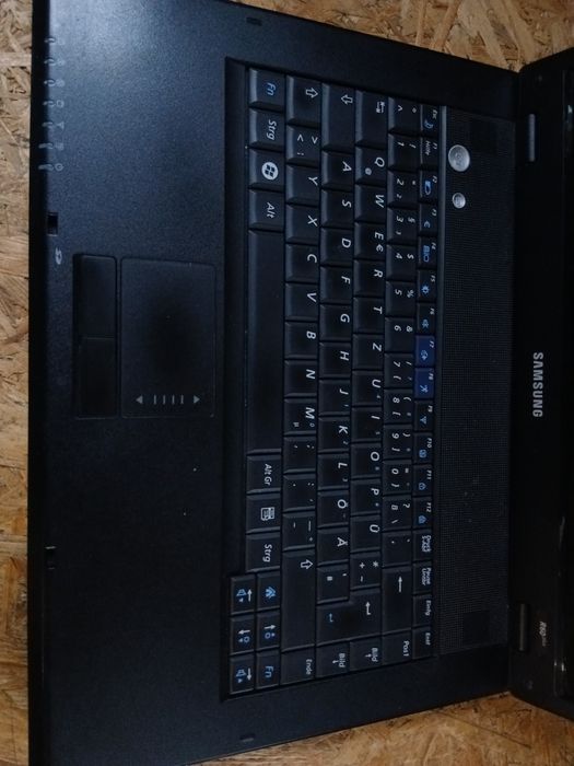 Ноутбук Samsung r60 в хорошому стані