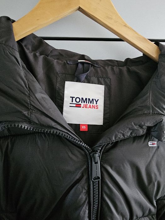 Kurtka damska zimowa Tommy Hilfiger xs  czarna