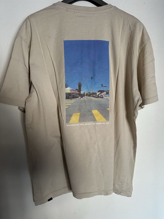 Várias T-shirts de várias marcas