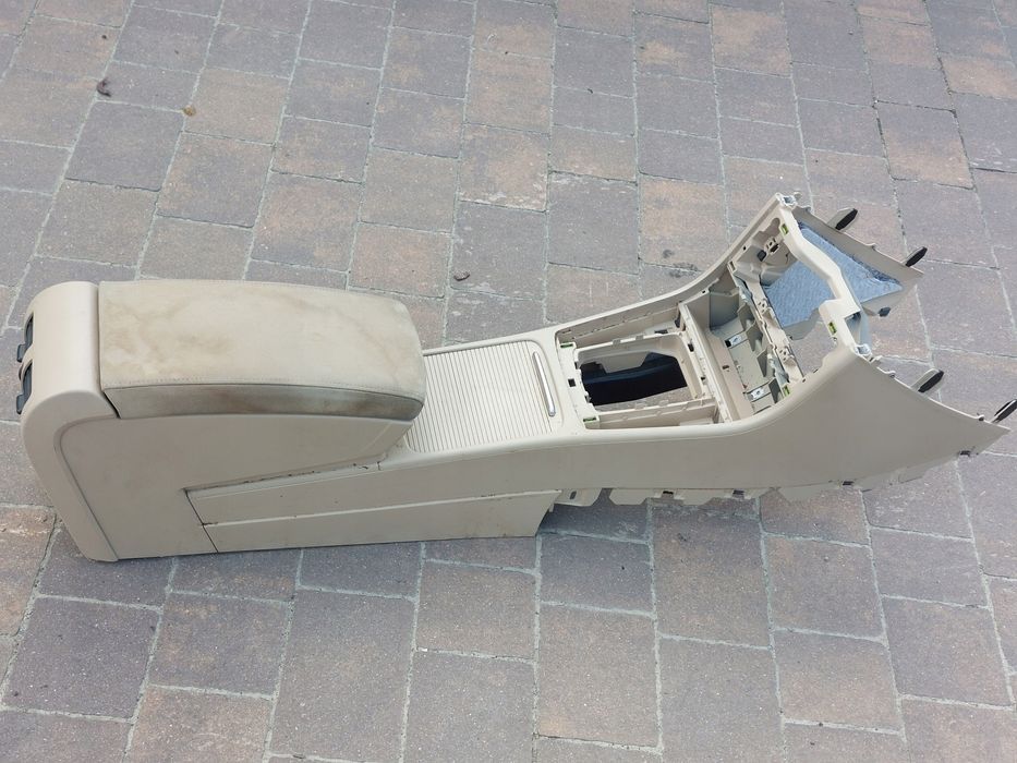 vw passat b7 cc podłokietnik komplet