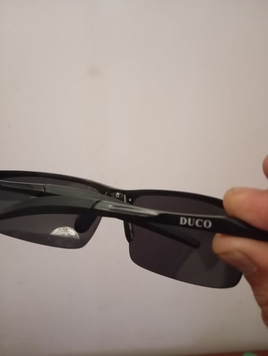 Óculos duco com caixa