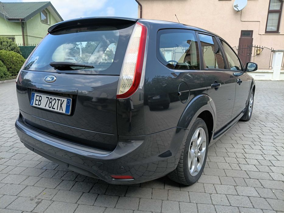 Автомобіль Ford Focus Titanium