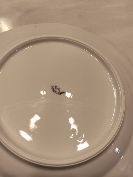 Pratos de sopa brancos, Vista Alegre, antigos, cada prato