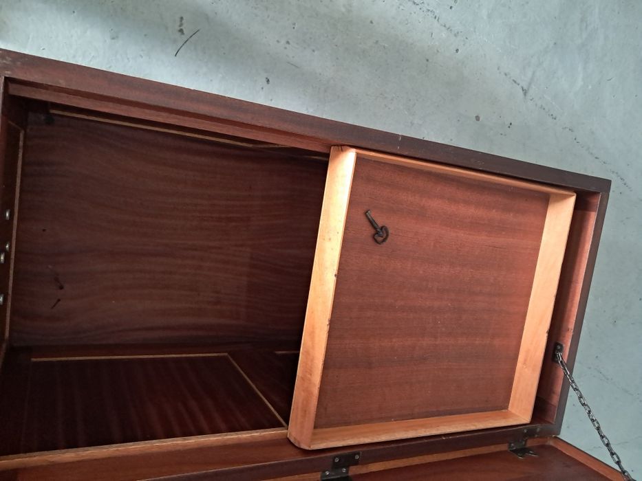 Arca ou Bau de roupa