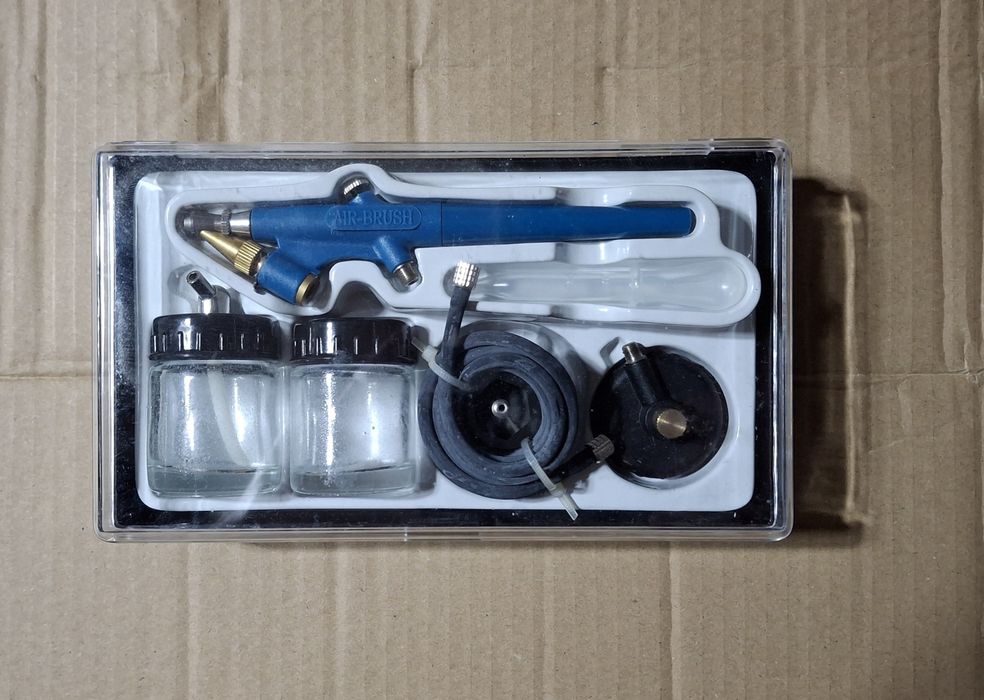 ADLER Aerograf AB-1001 Z Dyszą 0,3mm 0250.0