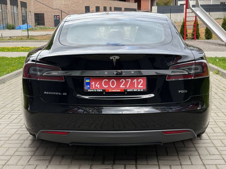 2015 Tesla model S 70D