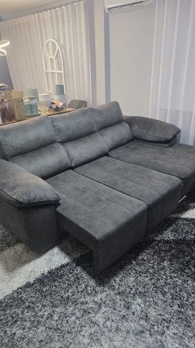 Sofá com chaiselongue