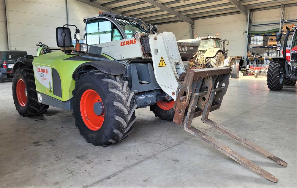 Ładowarka teleskopowa CLAAS Scorpion 7045/Kramer,Manitou 741